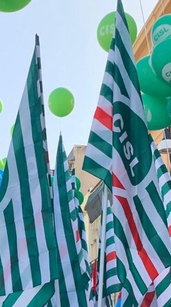 Bandiere Cisl