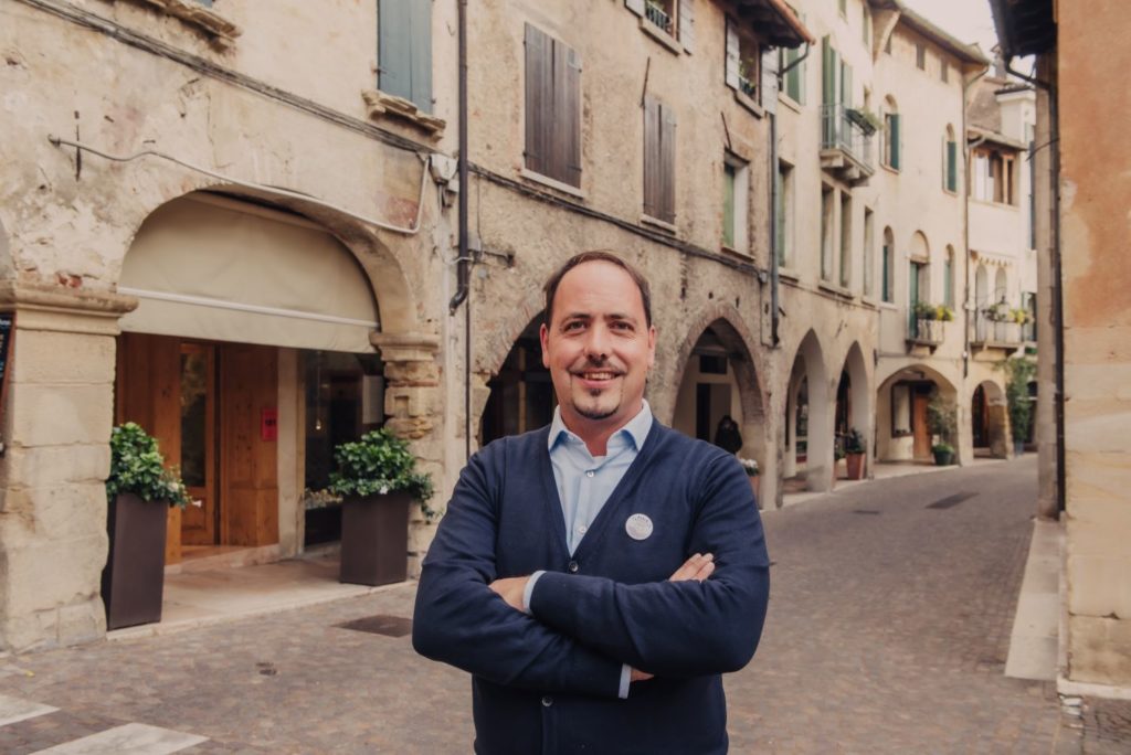 Ugo Zamperoni