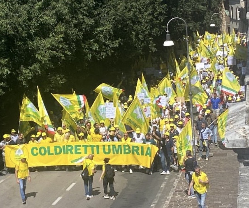 Basta cinghiali: corteo