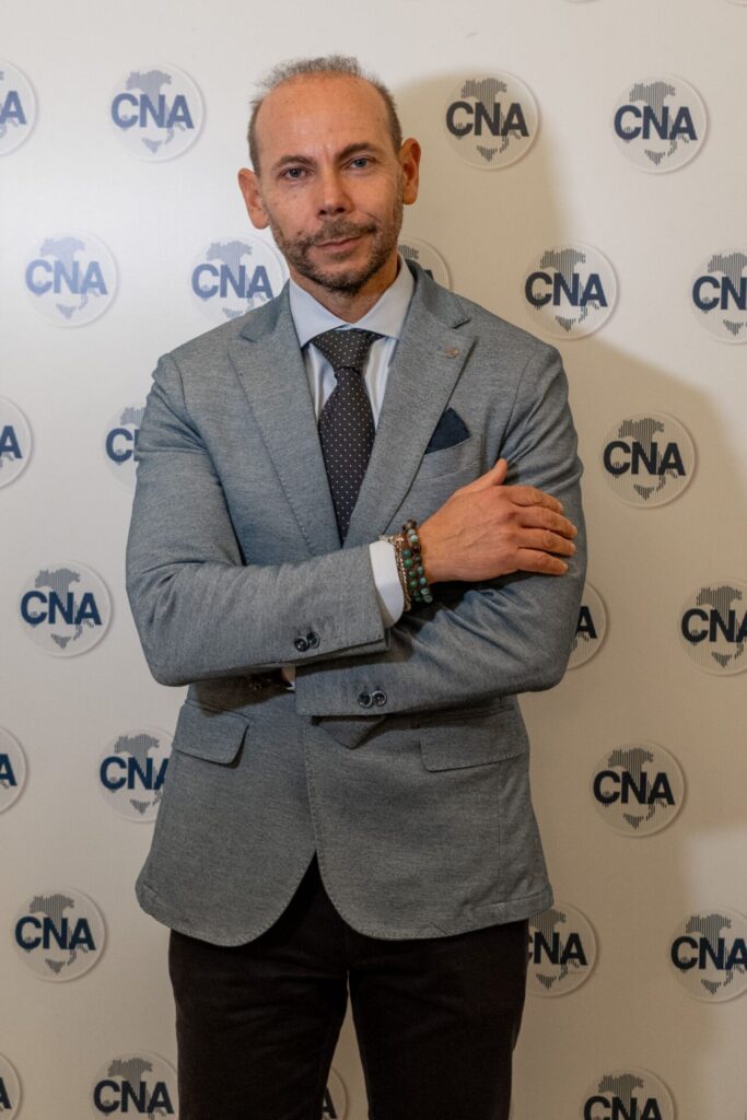 Santini, Cna